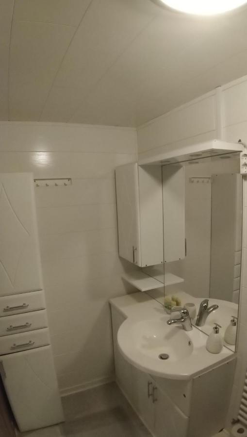 Gemuetliches Haus Mit Sauna Im Voralpenland Peißenberg Esterno foto